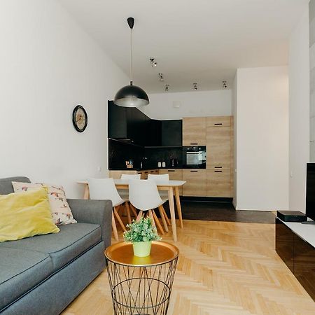 Shortstaypoland Grzybowska Warschau Exterior foto