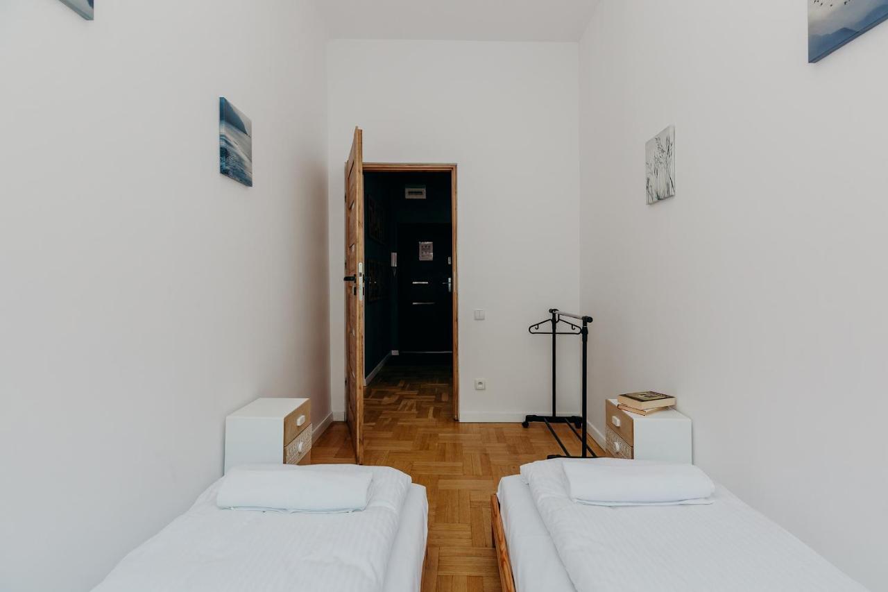 Shortstaypoland Grzybowska Warschau Exterior foto